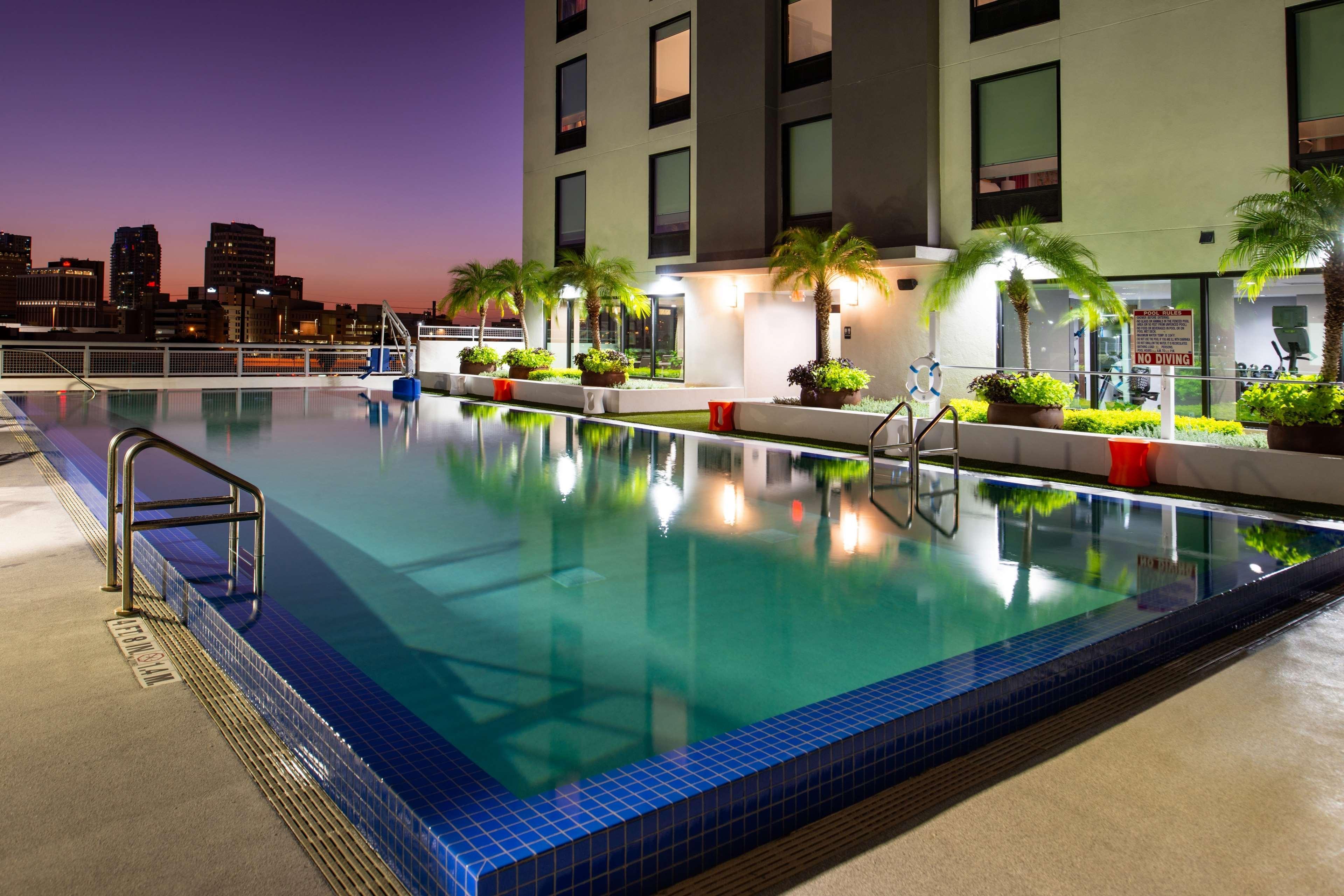 Hampton Inn Tampa Downtown Channel District Экстерьер фото