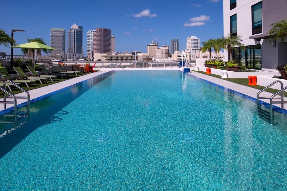 Hampton Inn Tampa Downtown Channel District Экстерьер фото
