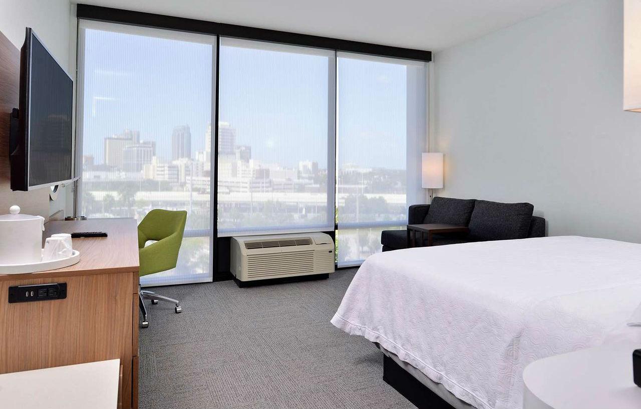 Hampton Inn Tampa Downtown Channel District Экстерьер фото
